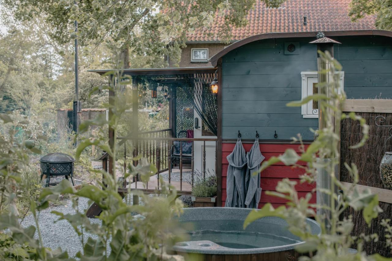 Pipowagen De Zwerveling Aan Zee Villa โอชต์คาเปลเล ภายนอก รูปภาพ